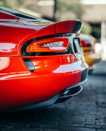 How To Vinyl Wrap A Car And Care For It – The Full DIY Guide