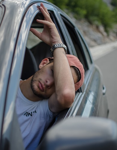 How to Eliminate Musty Smells From The Car